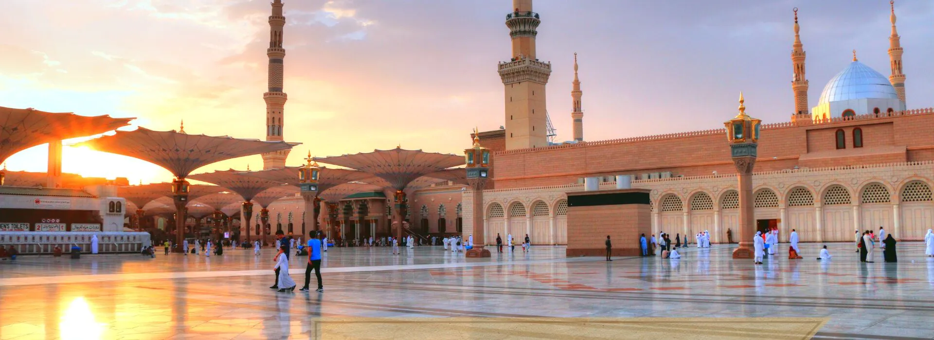 Affordable Umrah Packages Crowne Travels